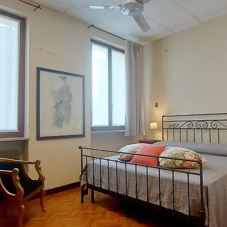 Elle Palace - Simply Elegant * Verona