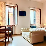 Elle Palace - Simply Elegant Pensjonat