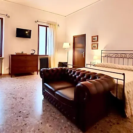 Gasthuis Elle Palace - Simply Elegant 3*