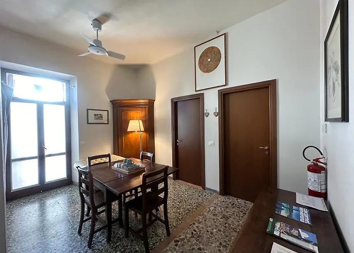 Elle Palace - Simply Elegant 3* Βερόνα