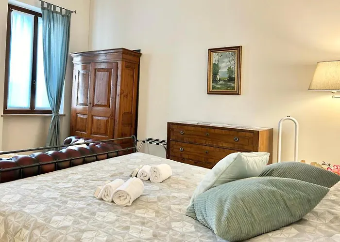 Elle Palace - Simply Elegant Πανσιόν Βερόνα