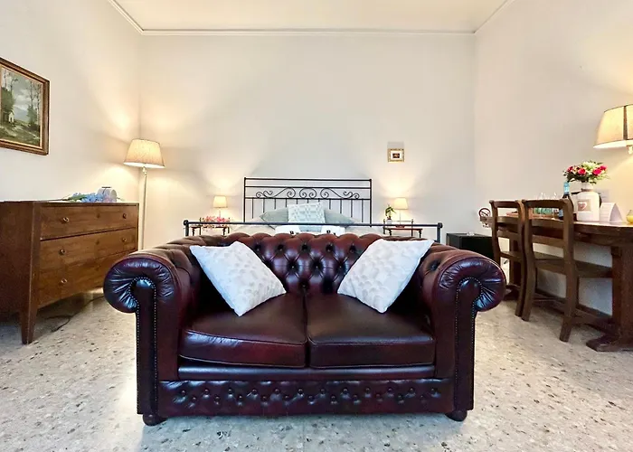 Πανσιόν Elle Palace - Simply Elegant